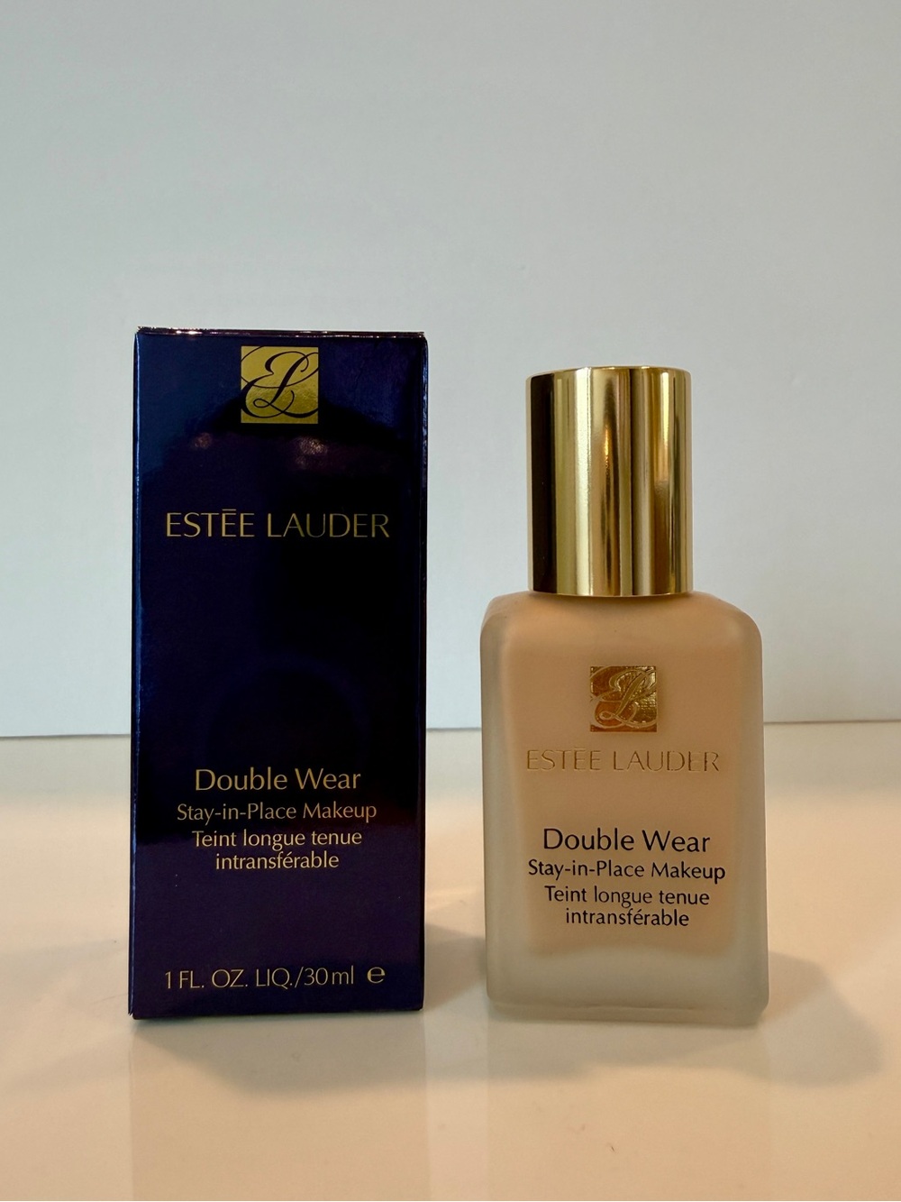Estee Lauder Double Wear Stay-in-Place Foundation 1C1 Cool Bone-Original Formula